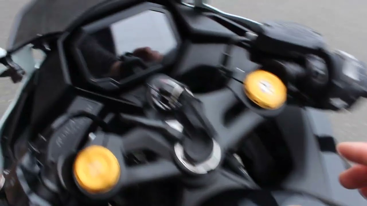 カワサキ ZX-4R SE（ZX-4R SE） 【クイックシフター装備車】の詳細