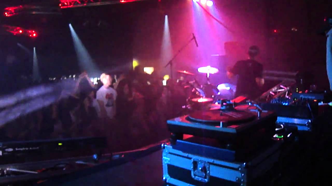 Borgore on drums @ Hertz vs Tensionstep 2
