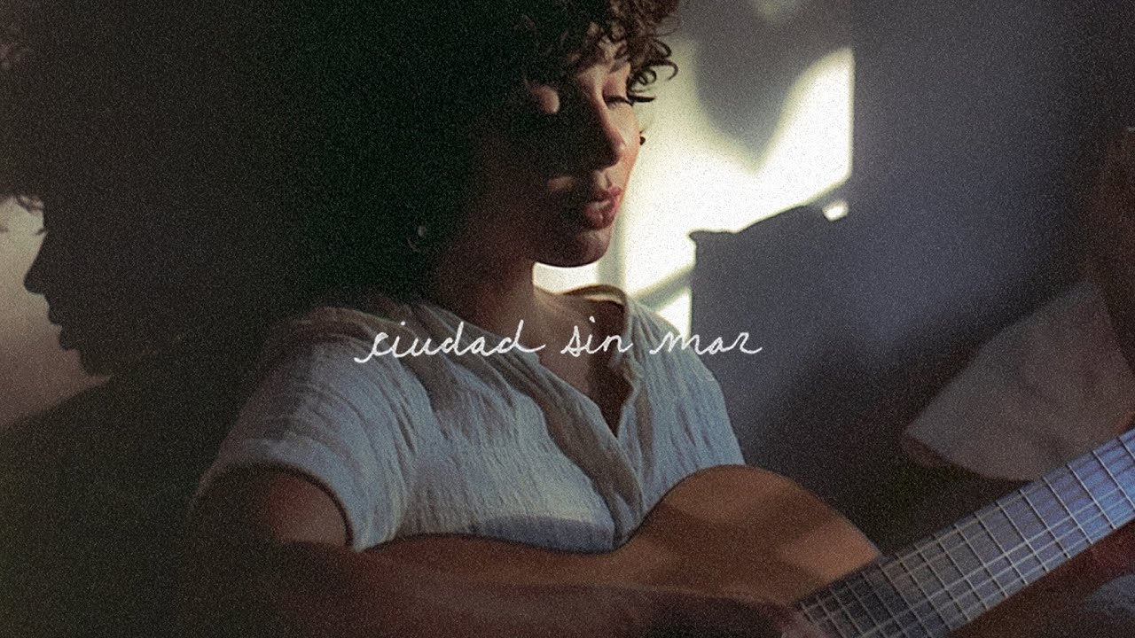 Raquel Sofia - Ciudad Sin Mar (Official Video)
