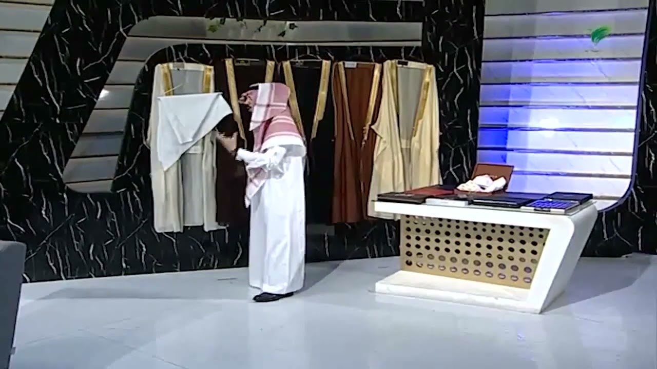 10 آلاف ريال ثمن البشت.. السبب وراء ارتفاع أسعار بعض أنواع البشت؟عبدالله الروكان | #تواصل_الرسالة