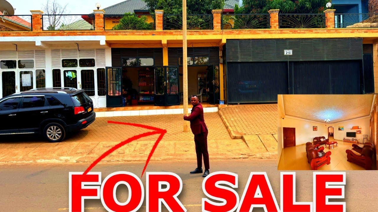 Inzu igurishwa ifite nimiryango imbere  y'ubucuruzi | Property for Sale with Retail Shops -kigal.