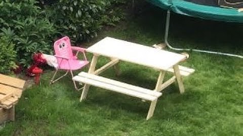 Building DIY Picnic Table for my daughter (Timelapse)