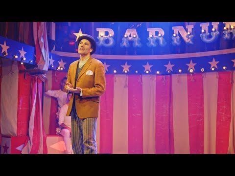 Barnum trailer