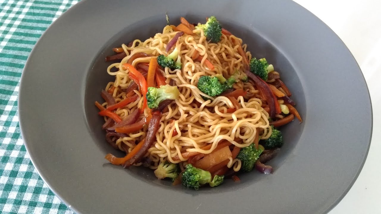 Sebzeli Noodle Tarifi ???? Farklı Noodle Tarifi ???? Noodle Tarifi – Leziz Yemek Tarifleri