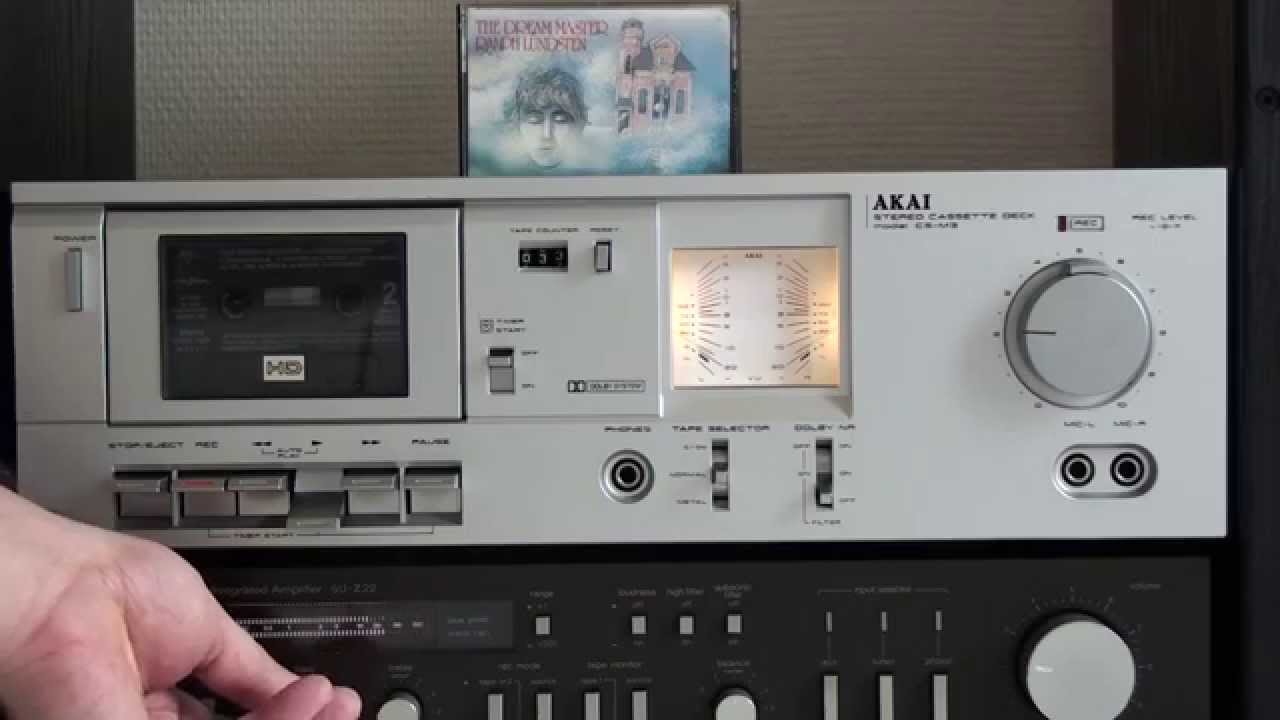 AKAI model CS-M3 - Stereo Cassette Deck - Lecteur K7 vintage