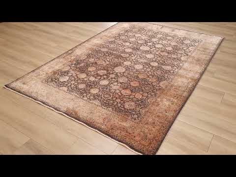 Lahor Serisi Uşak Desenli Turuncu Makine Dokuma Halı inceleme videosu kapak görseli