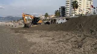 Alanya Mahmutlar Sahi̇l Kumlarini İstdi̇ği̇n Gi̇bi̇ Eş Yer Deği̇şti̇r Yiğinak Yap.