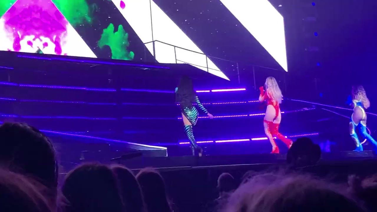 Black Magic Little Mix Confetti Tour Newcastle 16/04/22 YouTube