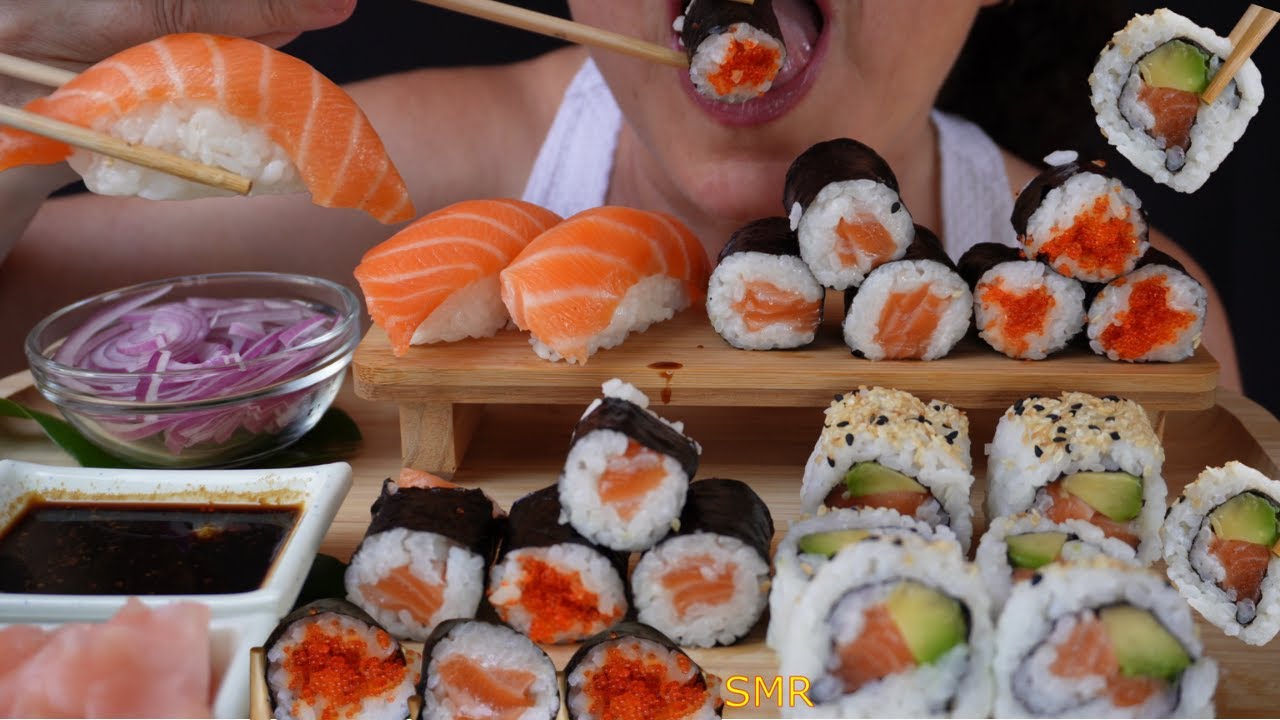 ASMR SALMON SUSHI🍣 (Nigiri,Salmon maki,Tobiko Maki and Salmon Avocado) (EATING SOUNDS)