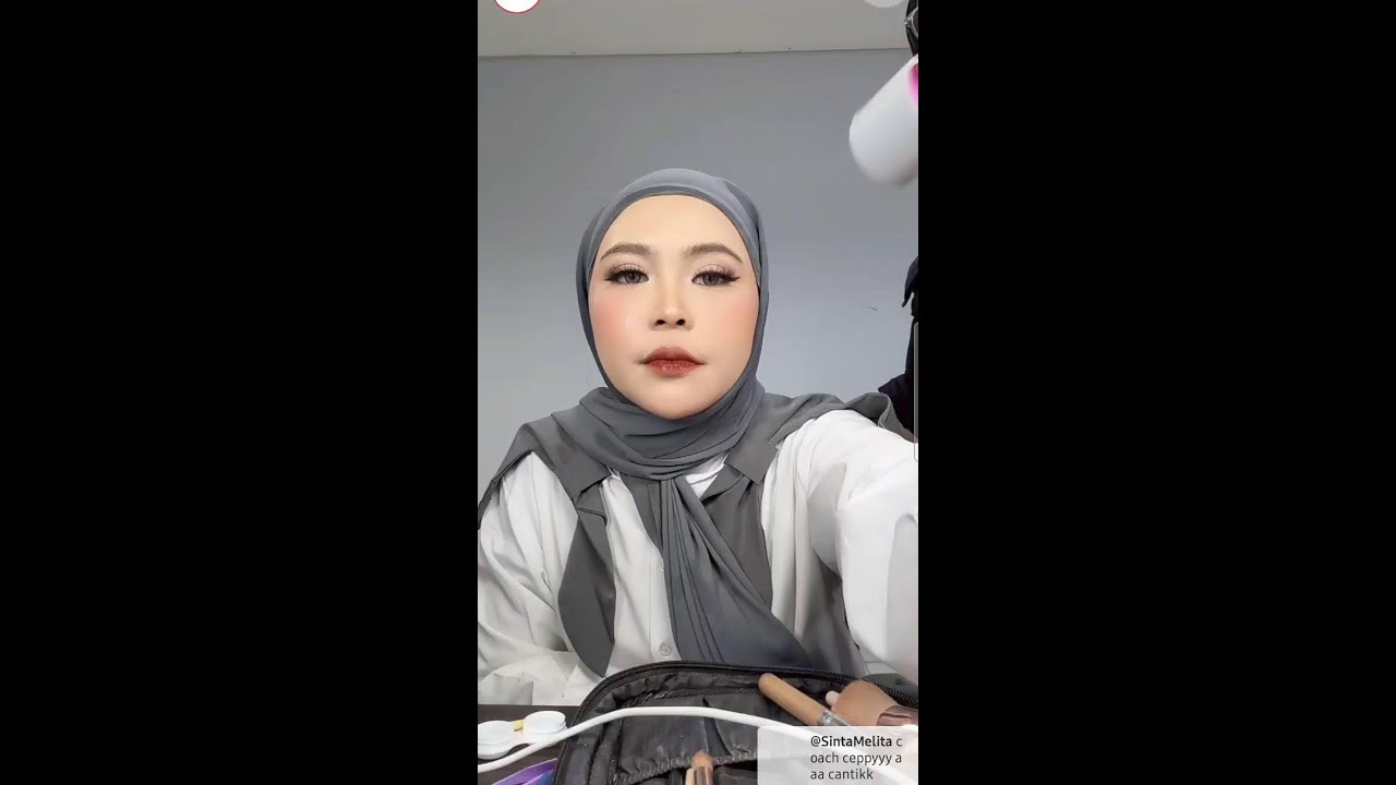 SELFI YAMMA PAKAI BEHEL