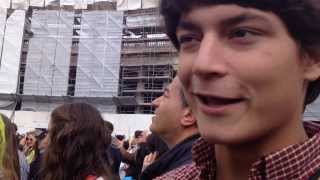 SL: waiting for Pope in st peters square