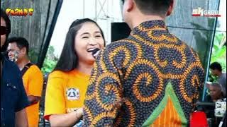 Pria Idaman Cover Vela Zaladara Featuring Sk Group