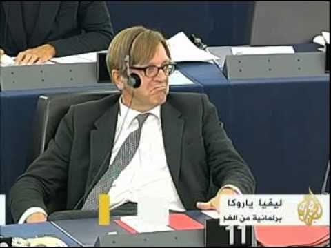 رفض تعليق عملية ترحيل الغجر من فرنسا