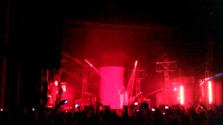 Tech N9ne Psycho Bitch / Psycho Bitch II LIVE