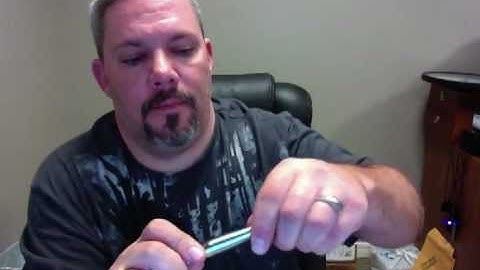 Taking your eGo-C kit out of the package and setting it up the first time