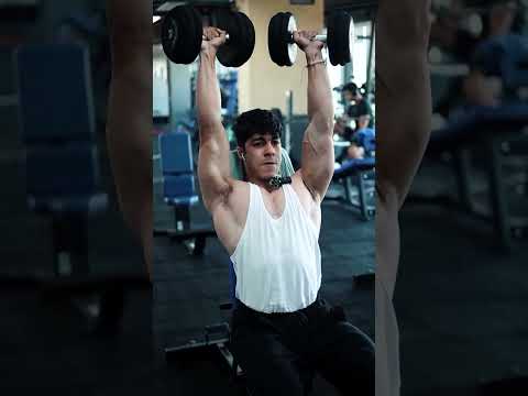 BULKING SERIES DAY: 1 #bodyfitness #motivation #gymmotivation #gymposing #sleeperbuild #aesthetic