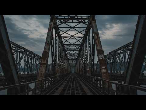 جسر يالو المكسور رحلة غامرة في مشاهد الحدود الصينية الكورية الشمالية بدقة 4 