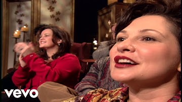 Gaither - Victory in Jesus [Live] ft. Cynthia Clawson, Reggie Smith, Joy Gardner, Mike Allen