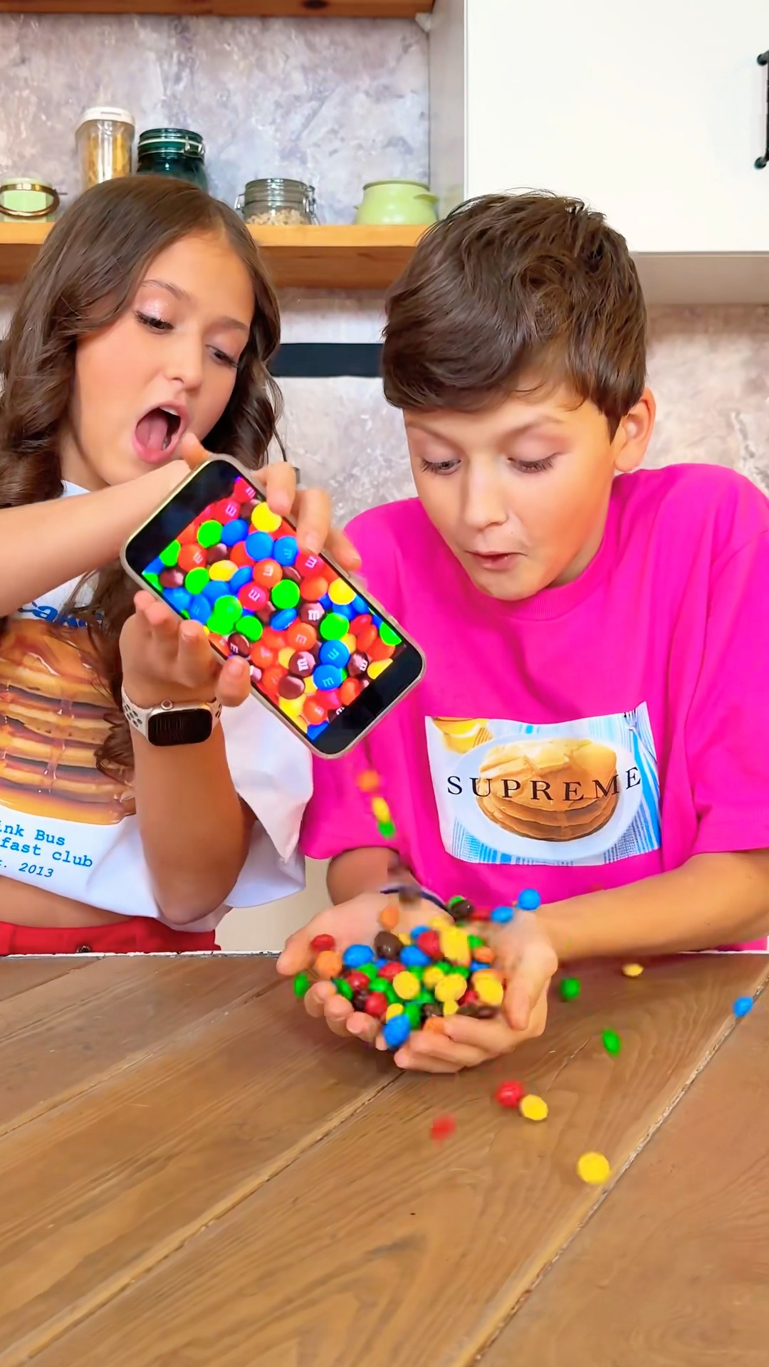 Candy factory in my phone???