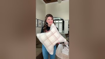 Secret to Fluffy Throw Pillows