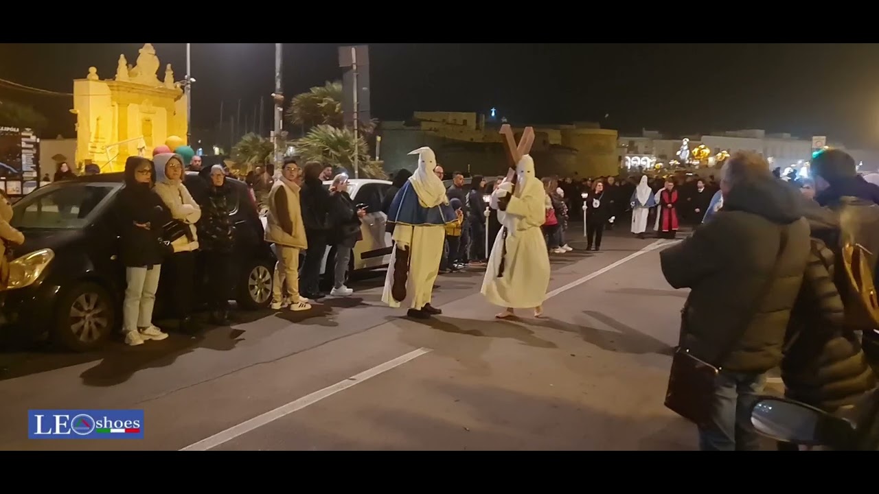 119a: IL VENERDÌ SANTO A GALLIPOLI: LA STORICA PROCESSIONE...