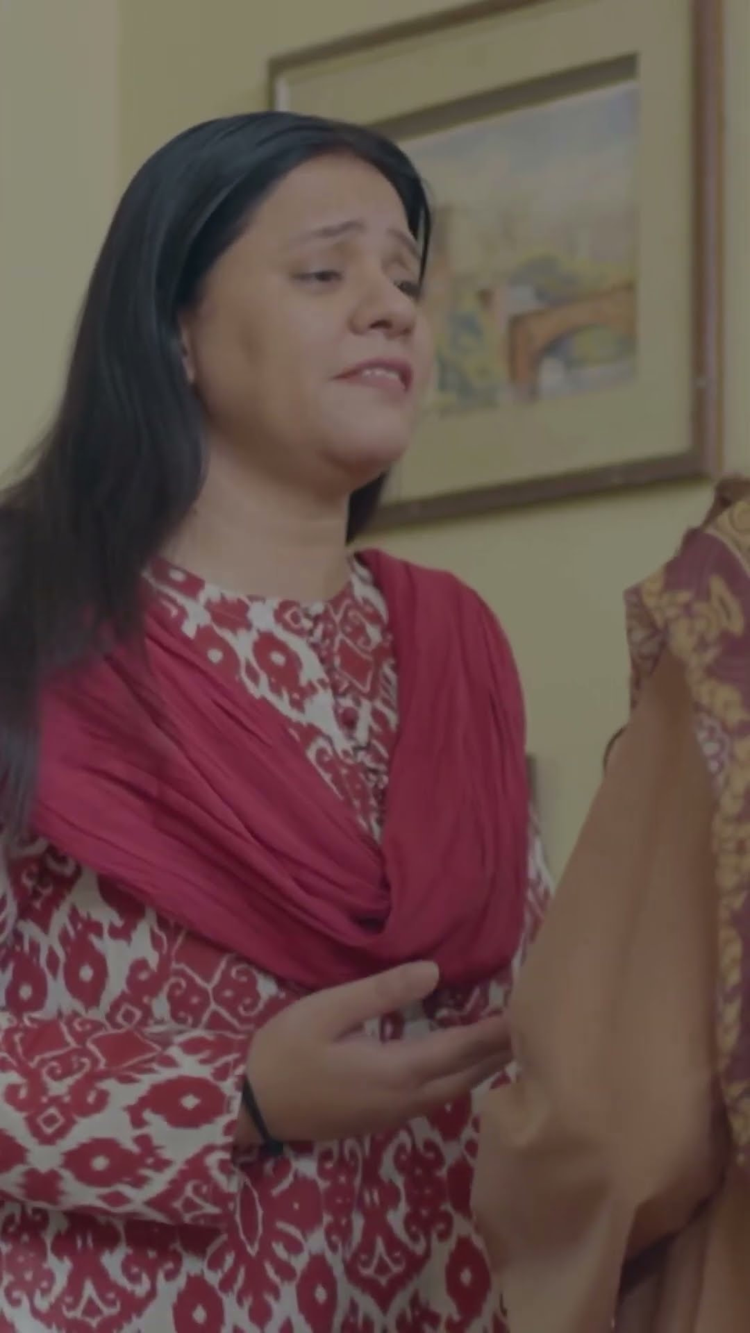lipstick Tou Lagayein ? #hinatariq  #bharam  #shorts