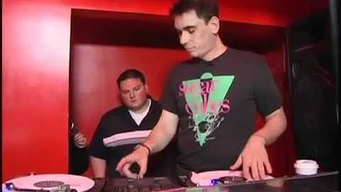 DJ AM - Crab Scratching