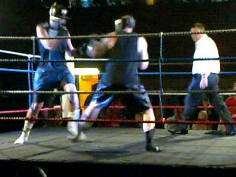 Andrew Fox vs Glen Woolley - Belper WWCBF 27/09/09