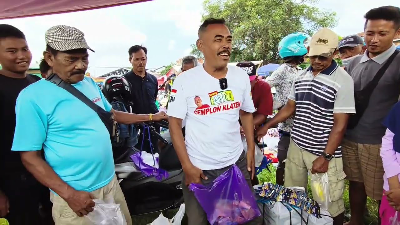 Reaksi Pak Cemplon ketika Setengah jam hanya ditonton