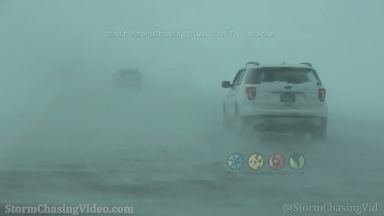 Blizzard Conditions Begin On Interstate 94 - Fargo, ND - 2/22/2023