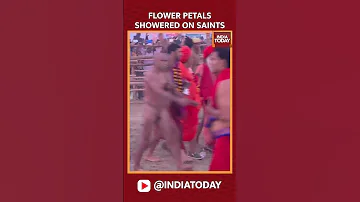 Mahakumbh Mela 2025 Flower Petals Showered On Saints India Today 