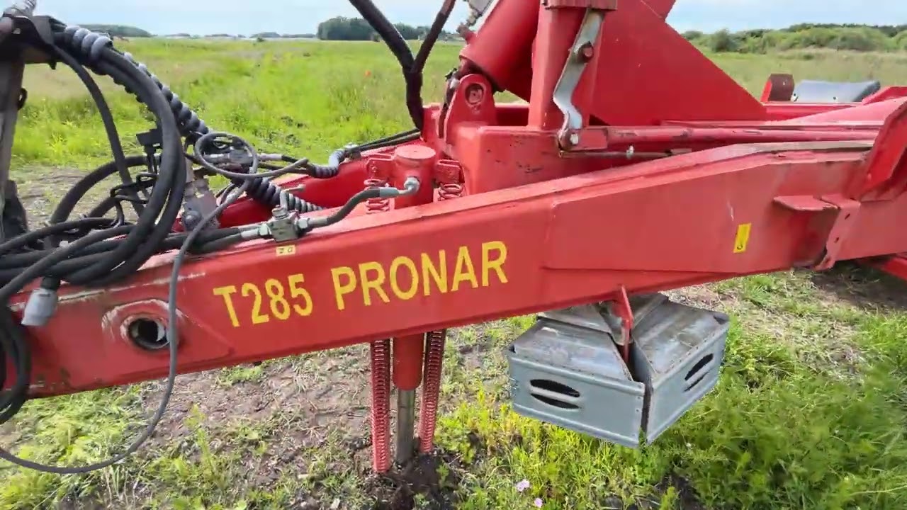 Lastväxlarvagn för Traktor  PRONAR T285 