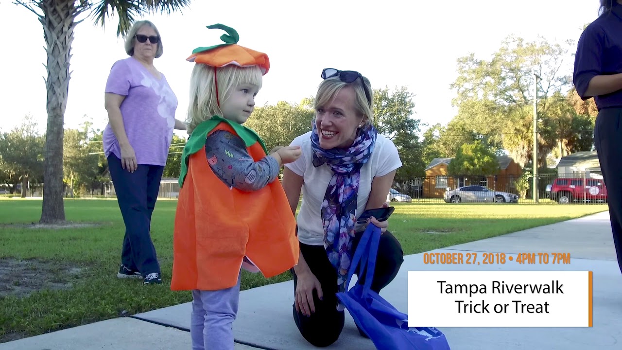 2018 Tampa Riverwalk Trick or Treat - YouTube