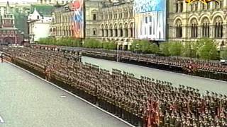 9 мая 2004г. Москва. Красная площадь. Военный парад.