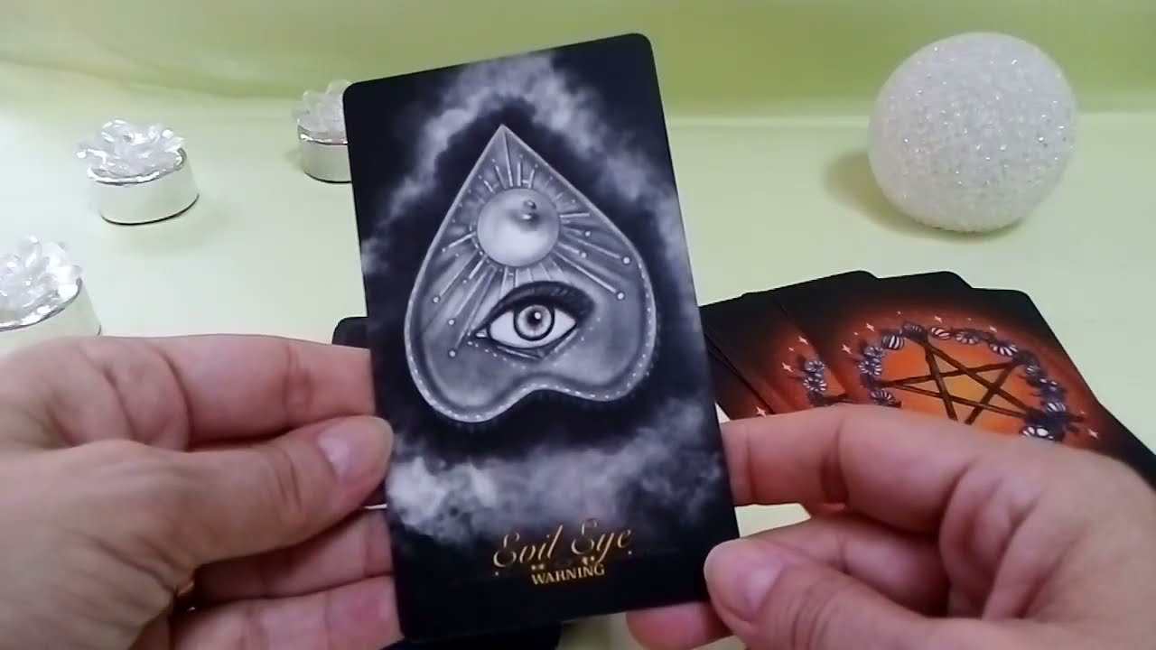 ENCHANTED BRUJA ORACLE - Review/Présentation