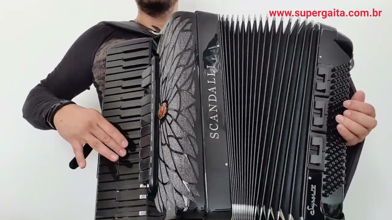 📣À venda: Acordeon Scandalli Super IV Black.