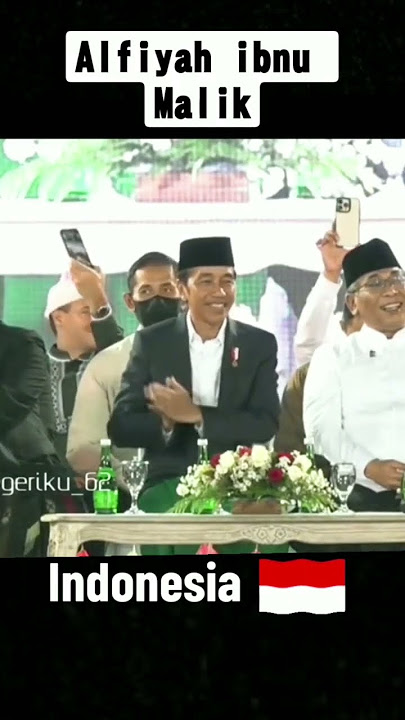 Alfiyah ibnu malik di iringi kendang pak presiden bahagia sekali 🥰🥰 #shorts #nadhom #presidenjokowi