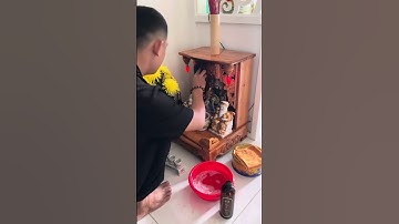 Nạp sinh khí chiêu tài đón lộc tại bàn thờ thần tài thổ địa