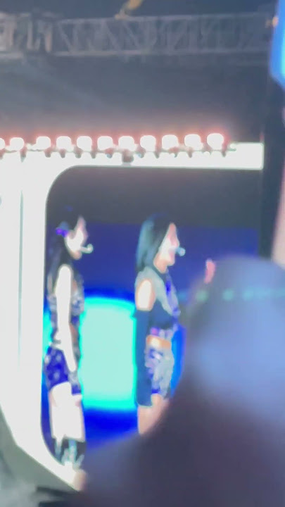 Jihyo’s twerking 😆 #twice #jihyo #readytobe #twice5thworldtour #la