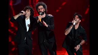 Ermal Meta e Fabrizio Moro con Simone Cristicchi - Non mi avete fatto niente (Live Sanremo 2018)