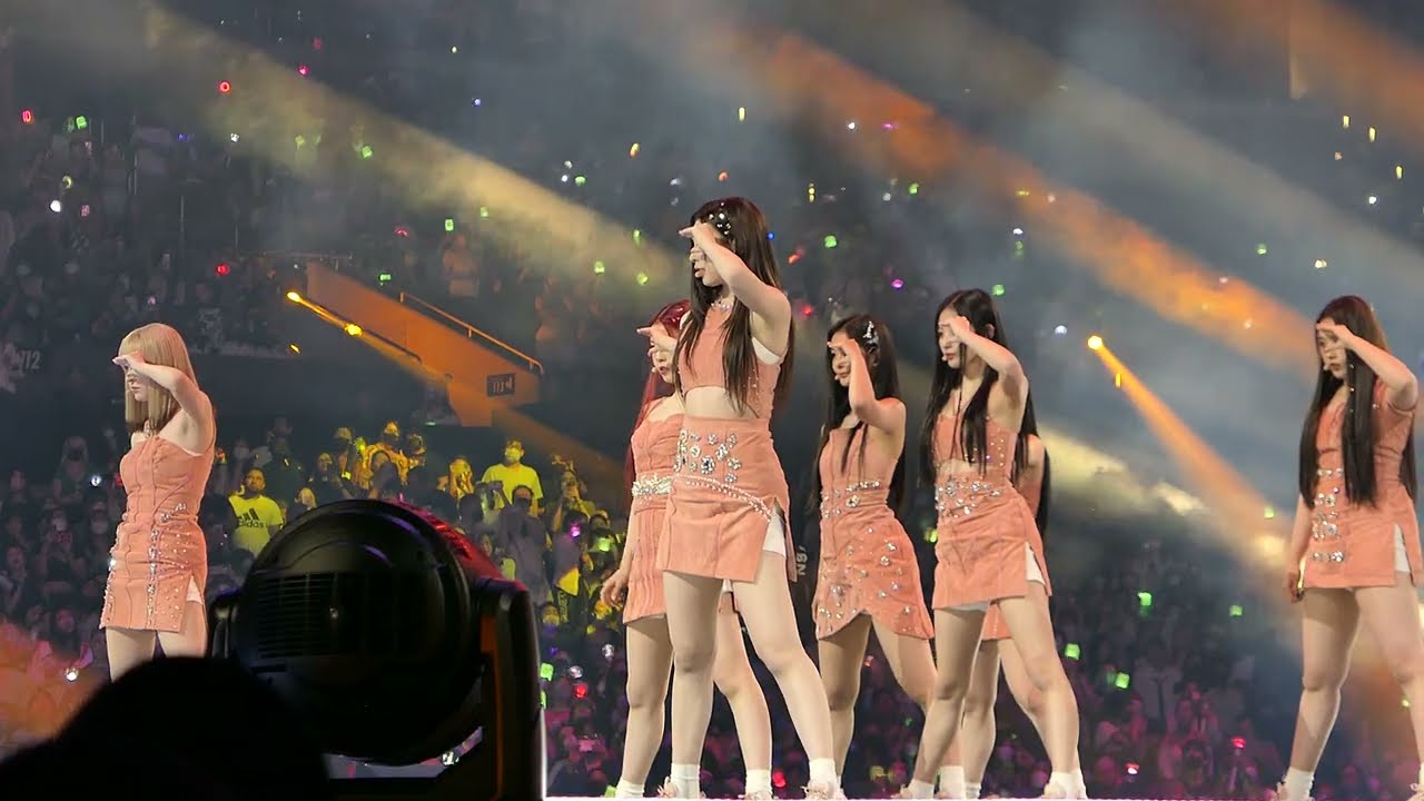 NMIXX (엔믹스) - O.O | 220821 KCON LA