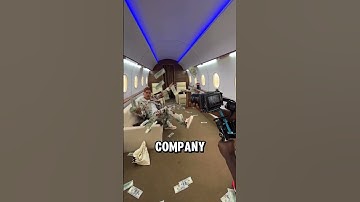 They Let People Rent Out The Private Jet Set (@moviecitystudio)