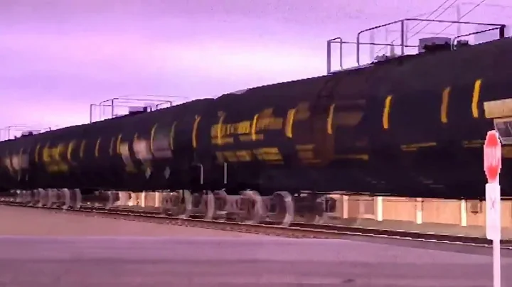 Union Pacific 8444 Pulls A 105-Car Freight Train With Diesel Helpers