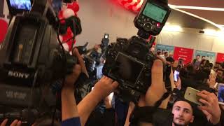 Buraz Özçivitə Görə Bakı Qızları Görün Nələr Edi̇r