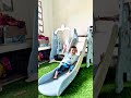 Ekspresi lucu Baby Sky