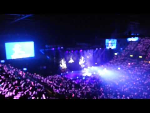 周杰倫 香港演唱會 2013 x 陳奕迅 ~ 衝上雲霄