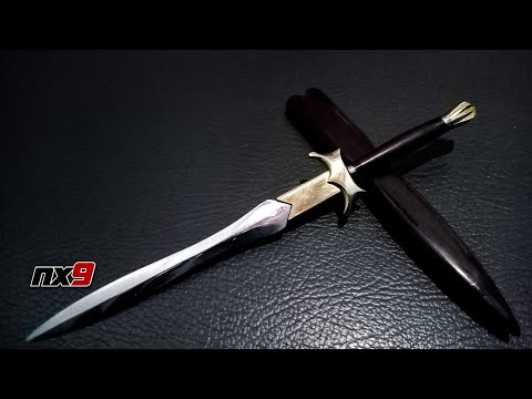 سيف صغير تزوير من الظفر