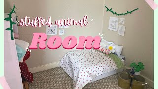 How to Make and Decorate a Room for a Stuffed Animal (Part 2)