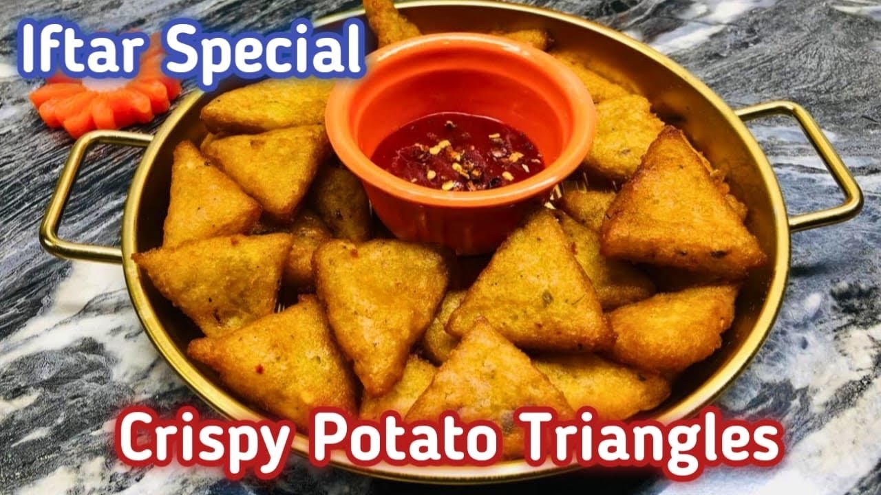 Crispy Potato Triangles | Crispy Potato Triangle Snacks | Easy Ramzan Special Snacks | Potato Snacks