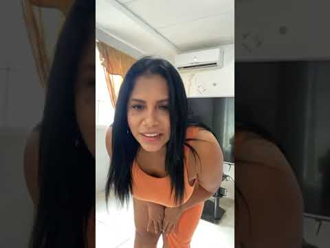 Yaneri Vélez   | my live video | Hello friends